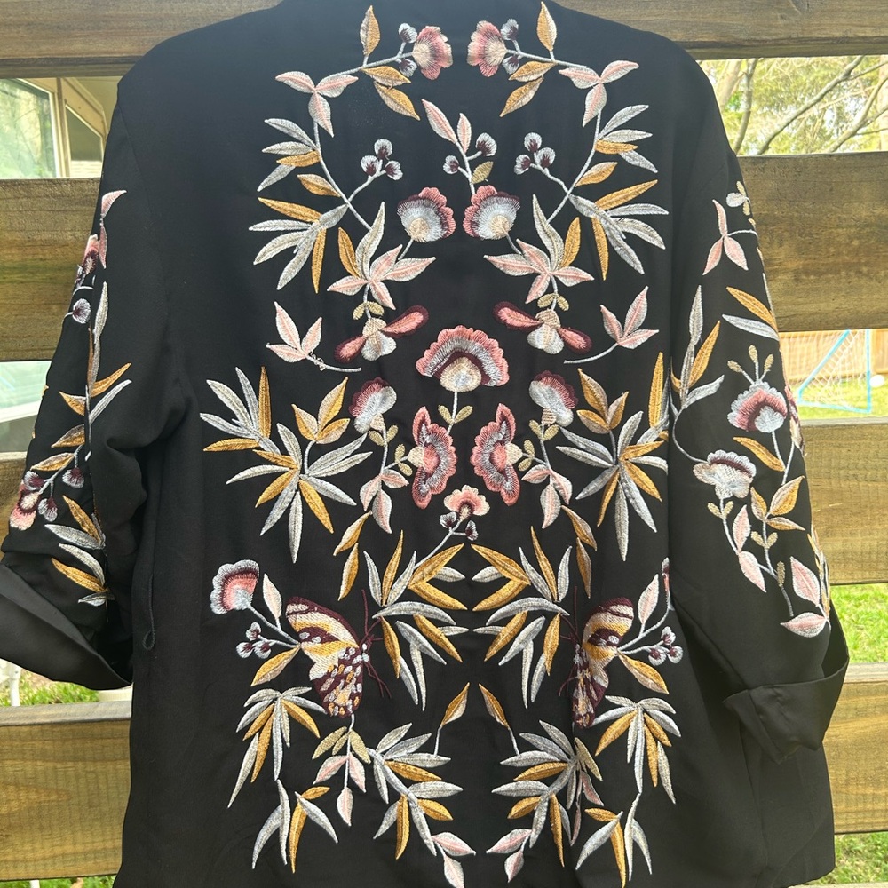 Zara Black Embroidered Floral Kimono Jacket - Pink, Gold & White